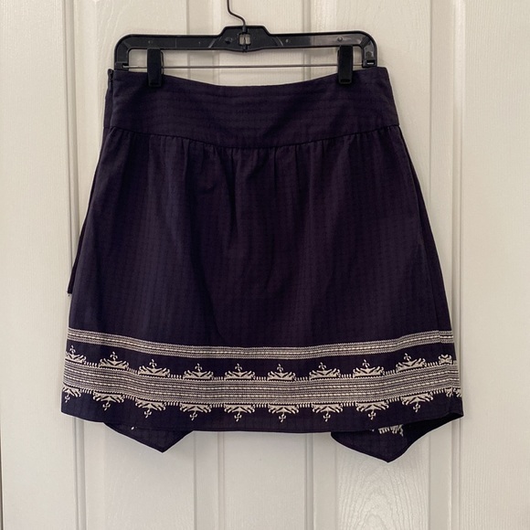 Anthropologie Golding Horses Dark Gray With Off White Embroidery Detail … - Picture 7 of 11